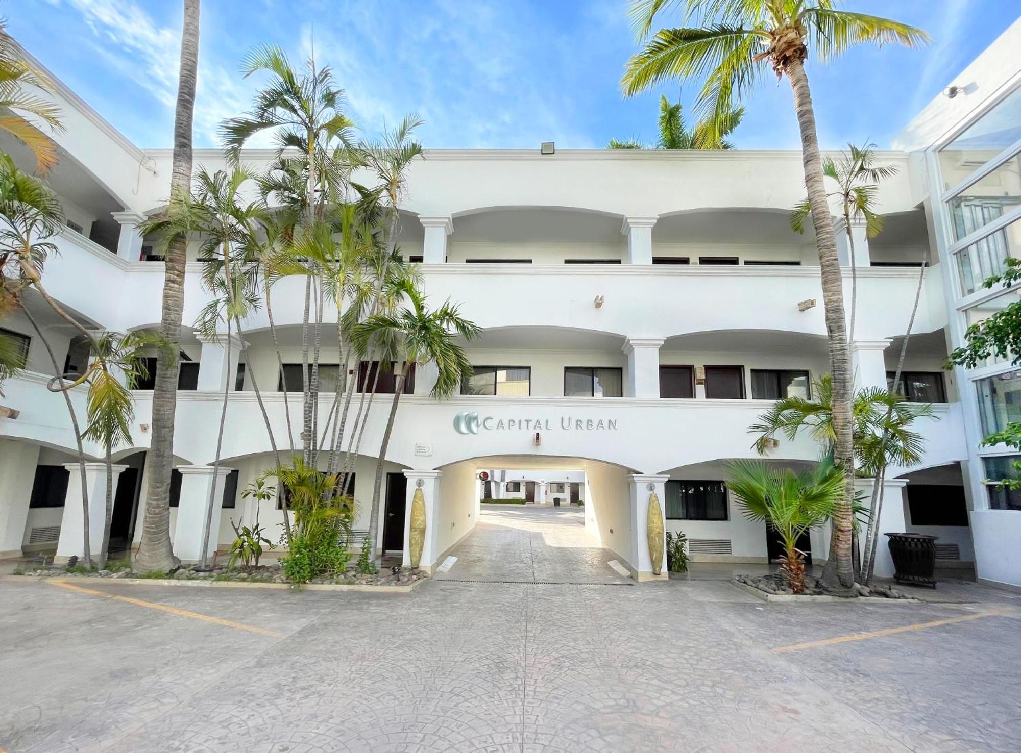 Capital Urban By Balderrama Hotel Collection Los Mochis Exterior photo